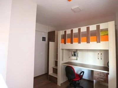 Öğrenci odası 8